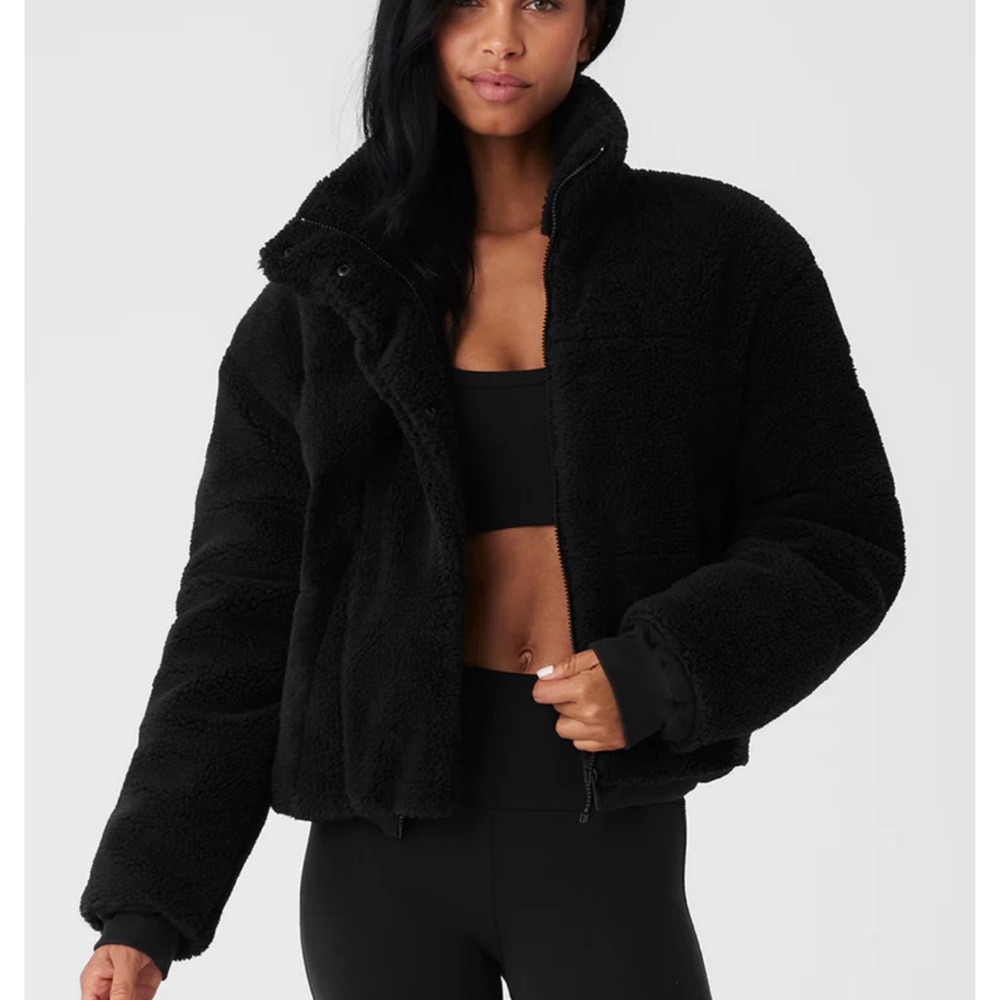 NWT ALO Sherpa Snow Angel Puffer xs